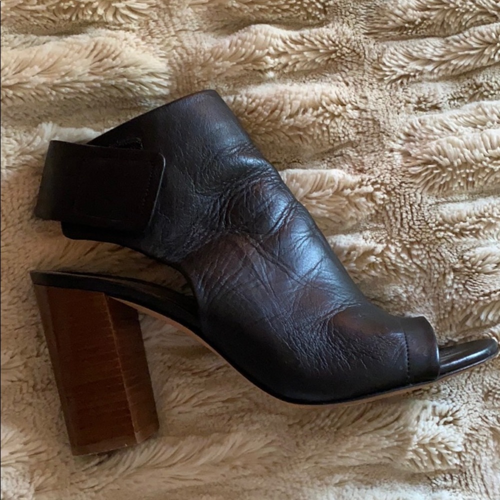 Vince Heels